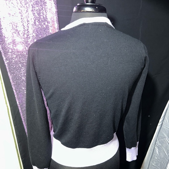 Voodoo Vixen Black and Lavender Retro Cat Cardigan - Picture 5 of 7